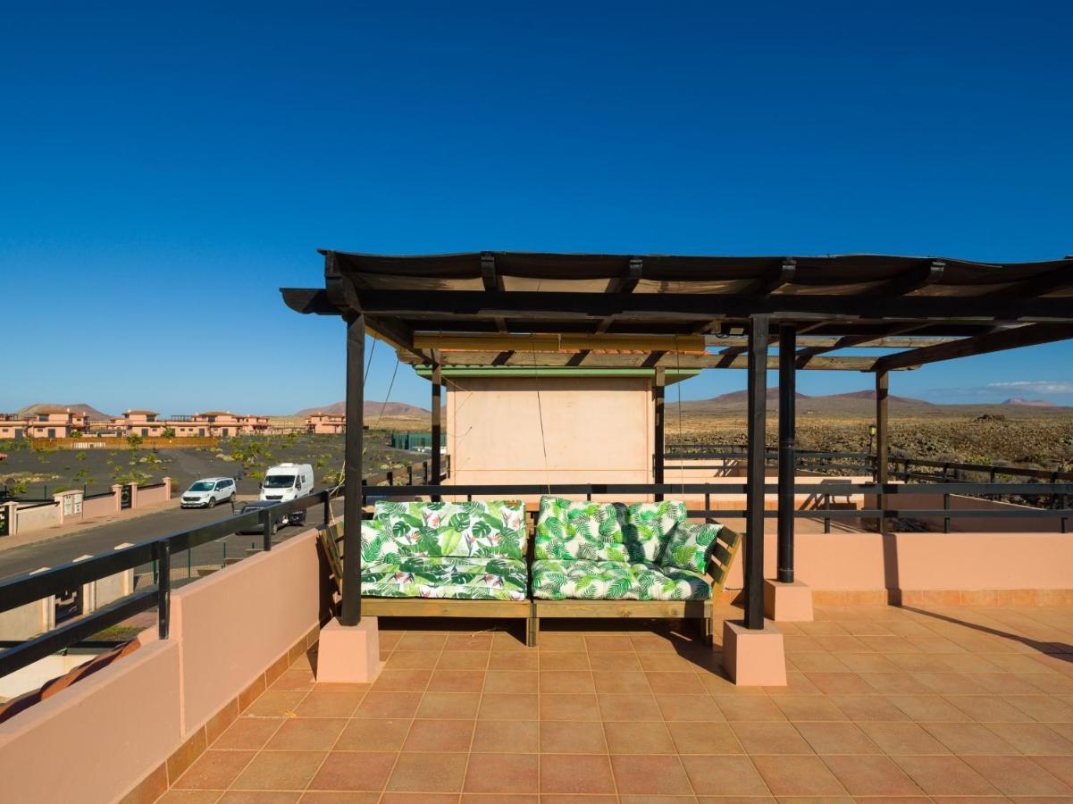 Private Terrace Majanicho Home -Garden & Pool La Oliva Exteriér fotografie